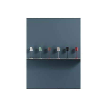 VIS A VIS: DIM 2W 22/27/30K ROUGE H380