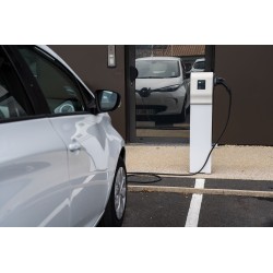 Borne VE mono Green'up Premium avec protection 7,4kW Mode 2/3 plastique