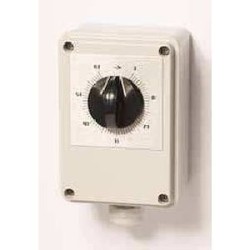 C 653E 15MIN : interrupteur temporisé mécanique 1NO/NF 15 minutes, saillie