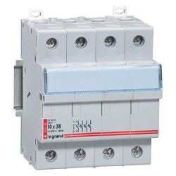 Coupe-circuit sectionneur - 3P - cartouche cylind ind 8x32 - 400V~~