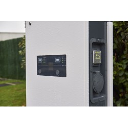 Kit fixation murale des bornes Green'up métal Premium pour véhicule électrique