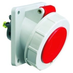 Socle TI 400V 3P+N+T 6H 16A IP67